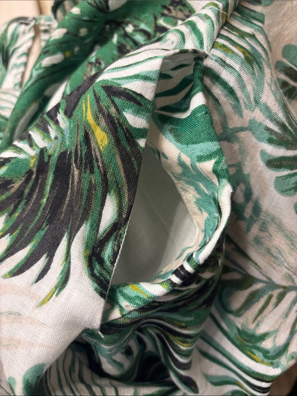 Tahari Green and White Tropical Leaf Sleeveless Mini Dress - Picture 6 of 6